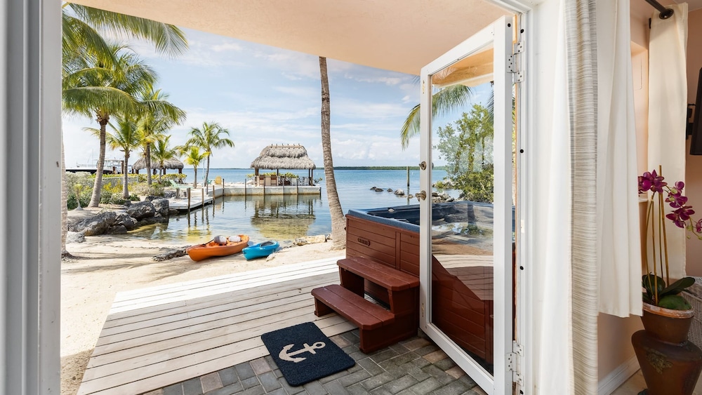 Sunset Beach in Key Largo