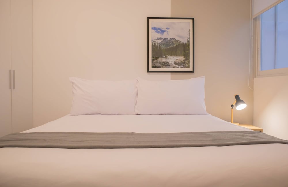 w Chic 2BR w Indoor Terrace in Miraflores