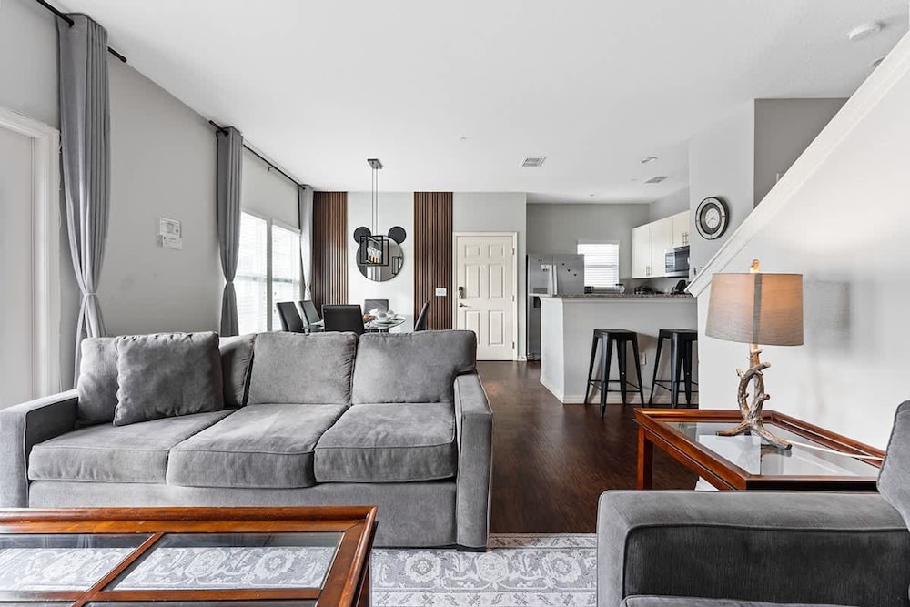 Dream Home Stunning 4BR Retreat