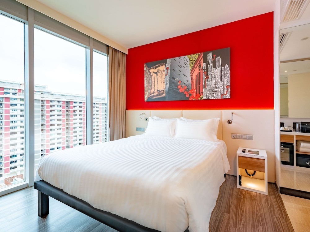Mercure Singapore Bugis 12