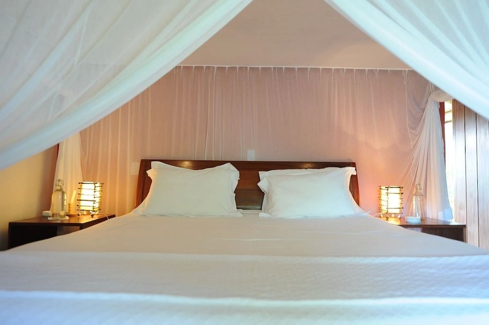 Suites Luxury Outeiro Espelho view 3