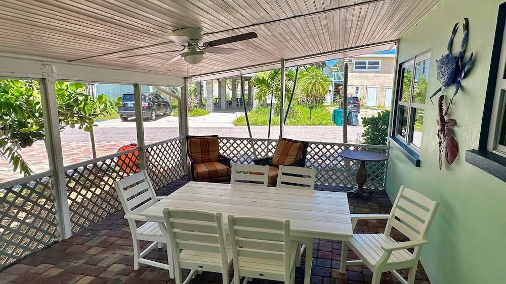 Turtle Nest Beach House view 5