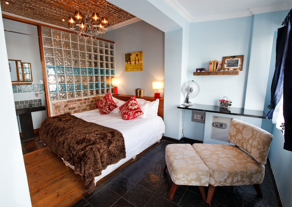 Sweet Lemon Boutique Bed & Breakfast view 3