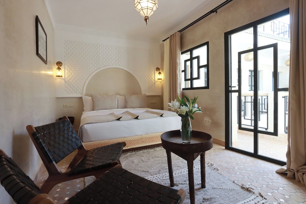 Riad Valentine