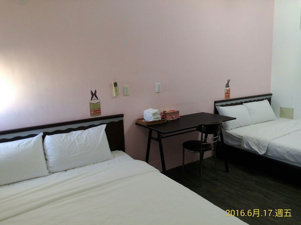Caitlyn Hostel II