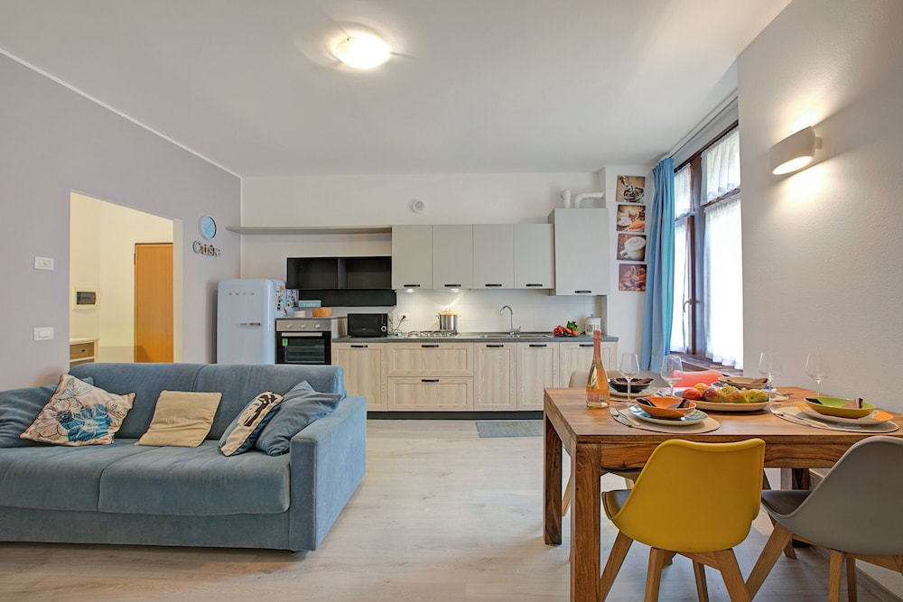 Riva Nest