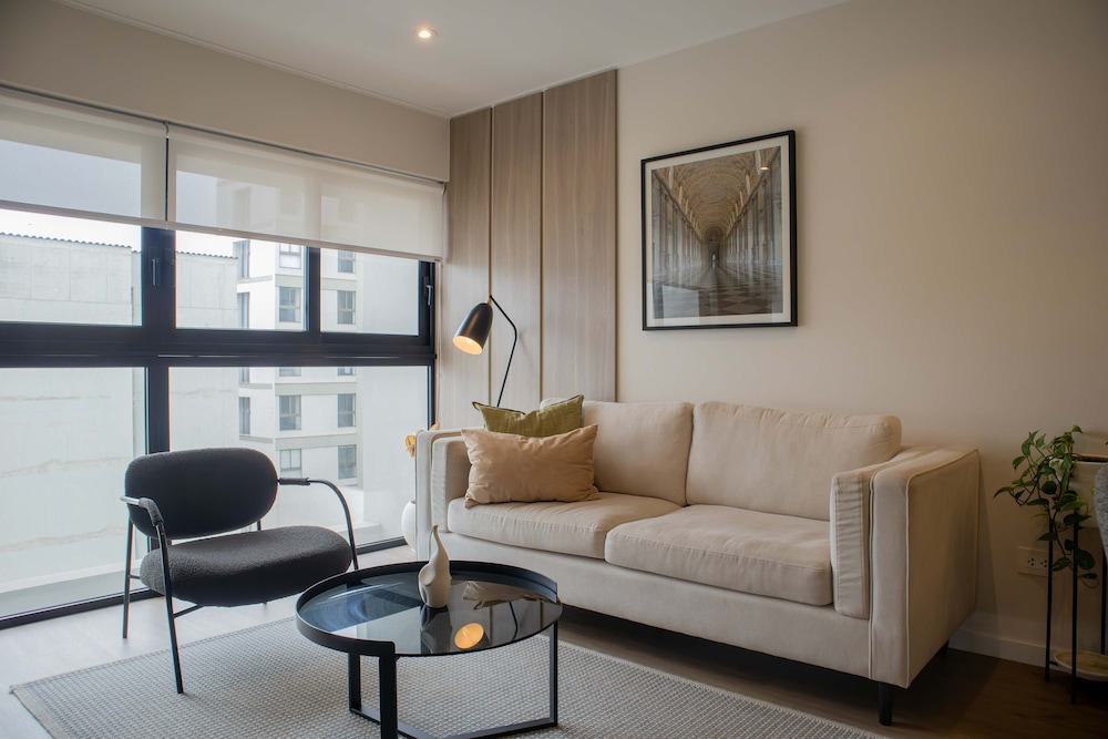 w Amazing 1BR in Miraflores Near Larcomar