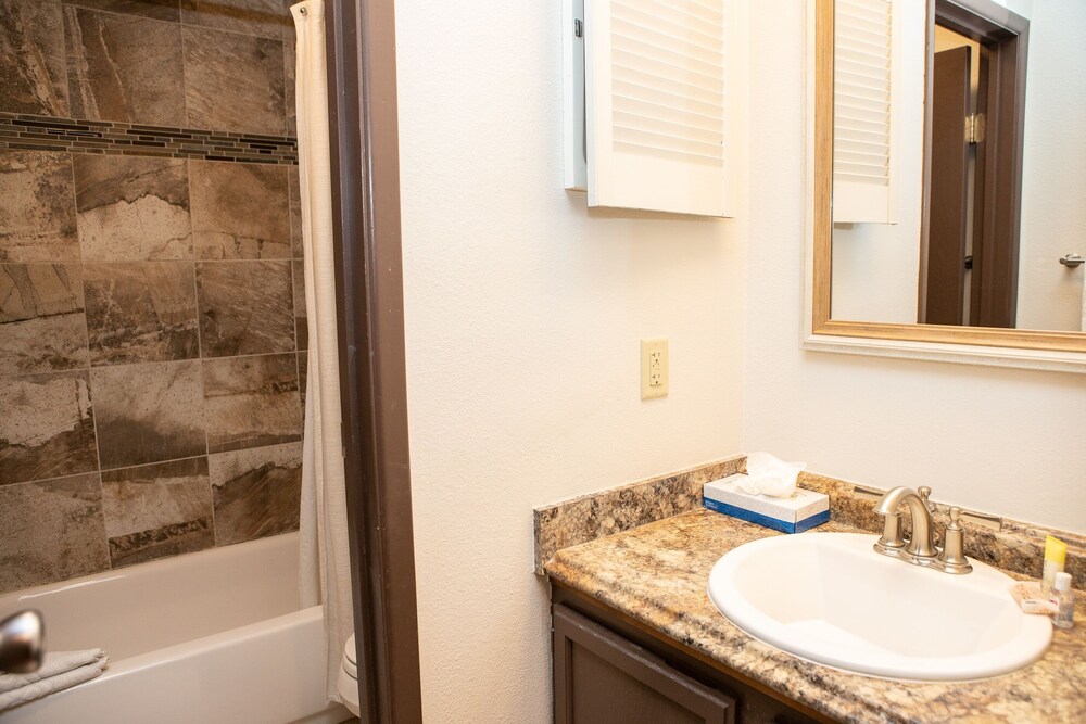 Flying Dutchman, Keystone Ski Resort Gulch & Soda Springs - Keystone Ski Resort CO Condos