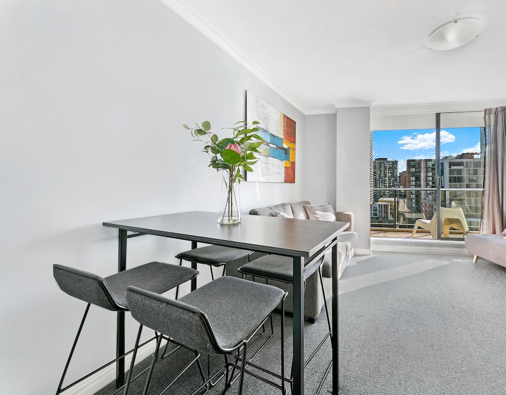 Kozyguru | Haymarket | 2 Bedroom Apartments On George St