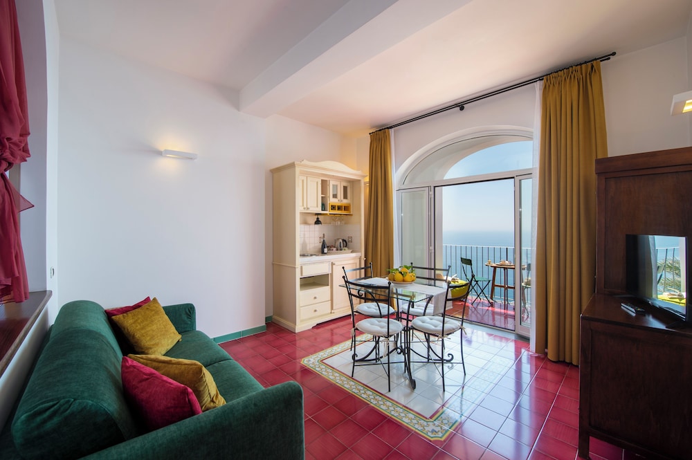Amalfi residence