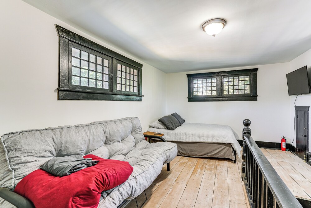 2 Mi to Downtown Spokane: Nurse-ready Rental