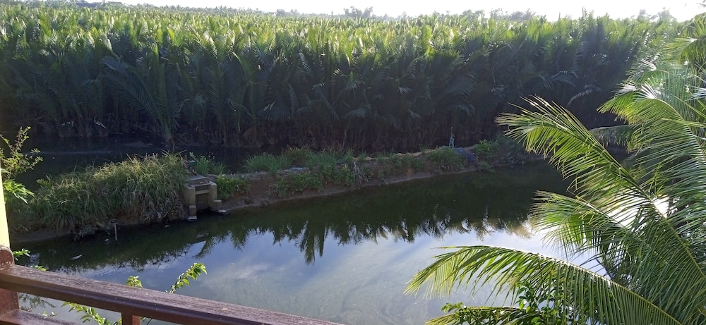 Lakeview Villa Homestay Hoi An