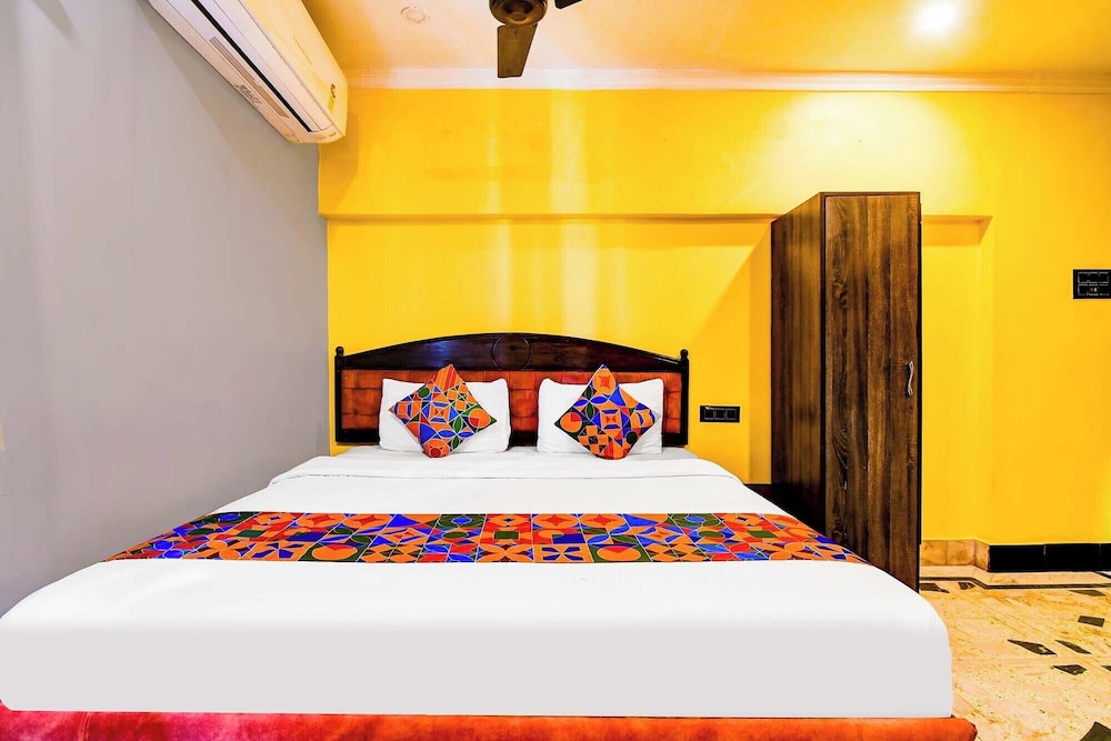 Fabhotel Gulshan Palace