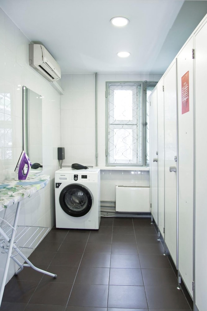 Hostel on Akademika Anokhina 13