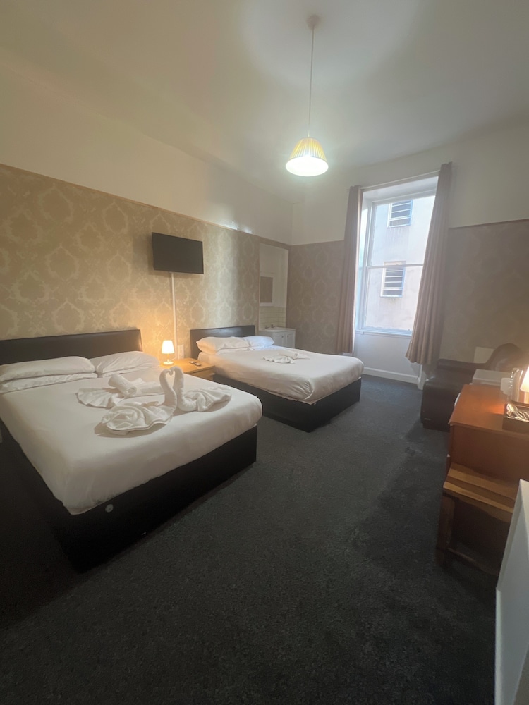 Piccolo Hotel