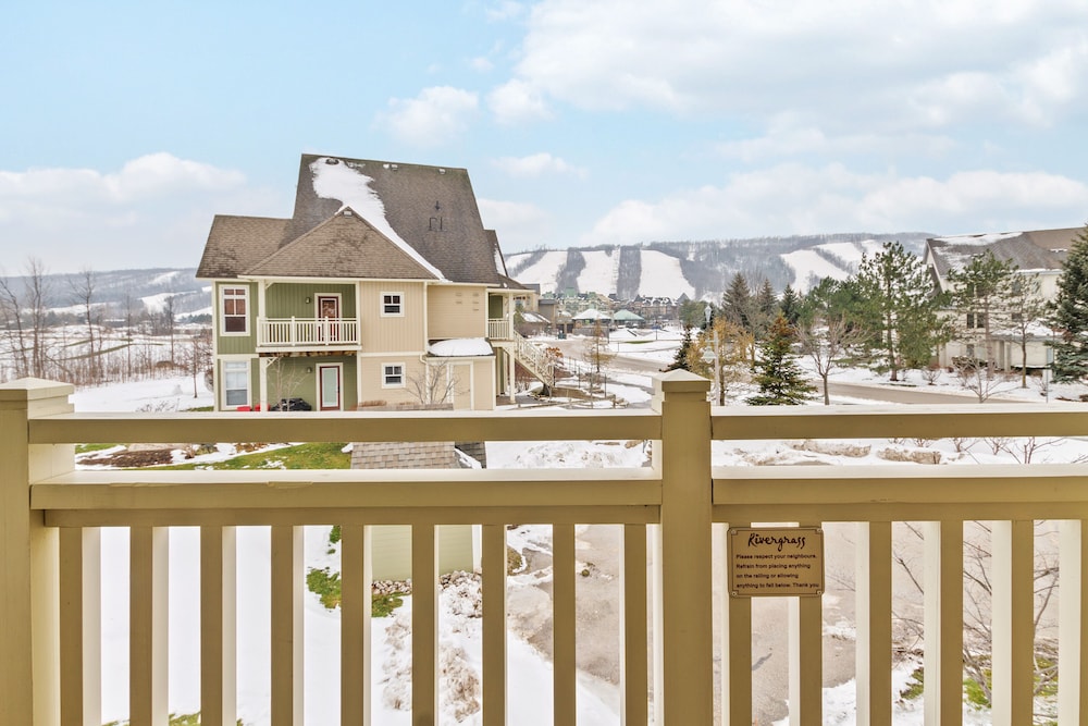 Rivergrass Condos