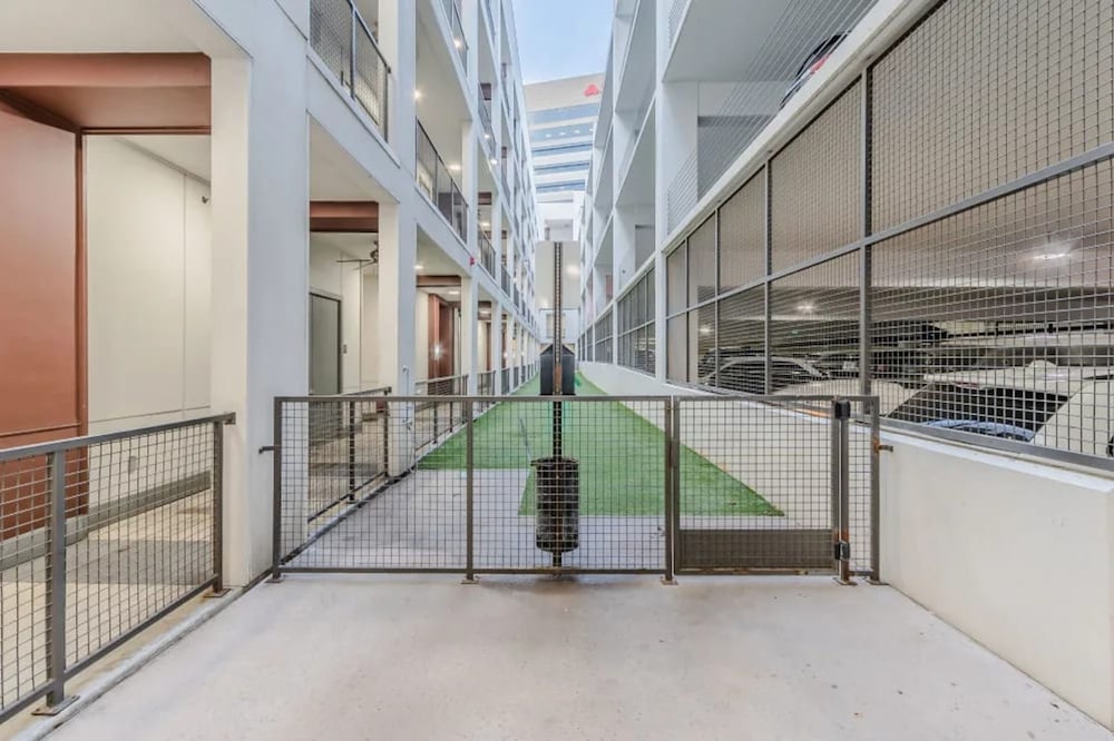 Unwind at Cityline - Premium 1BR in Dallas