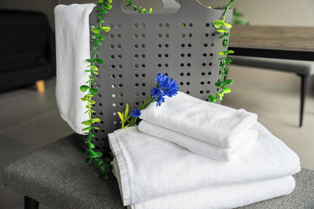 WHITEGARDEN YIG STAY