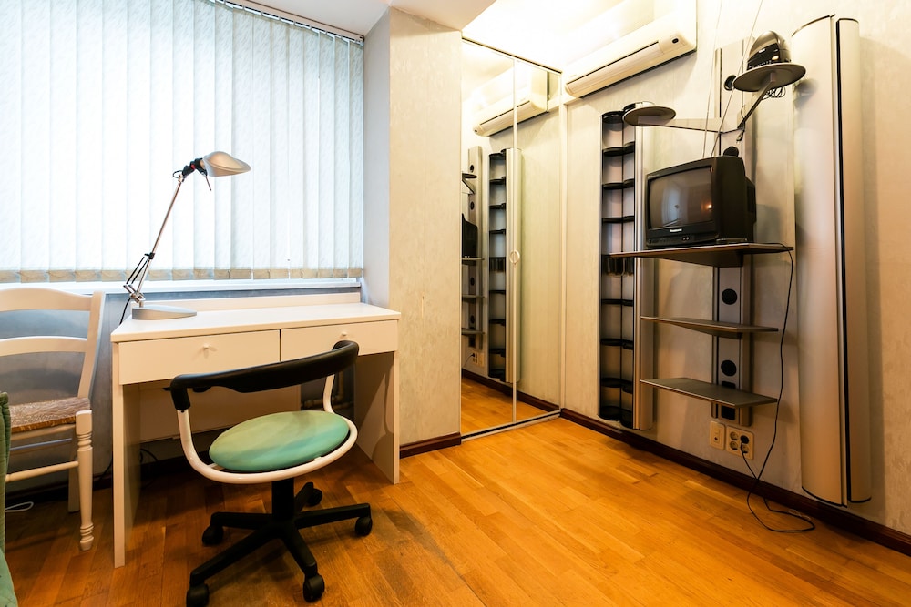 MaxRealty24 Slavyanskiy Bulvar