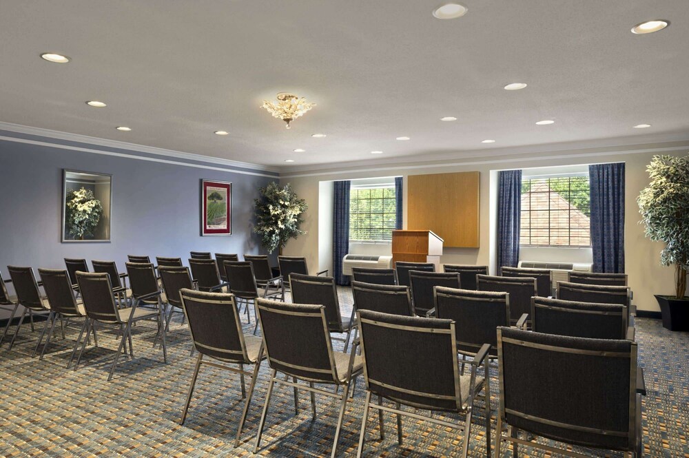 Microtel Inn  Suites by Wyndham Ponchatoula/Hammond - Property Image 11