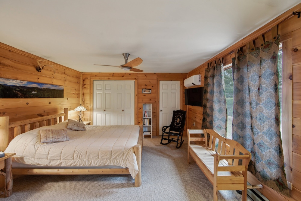 Lower Darby 2 Bedroom Townhouse by The Summit at Gore Mountain