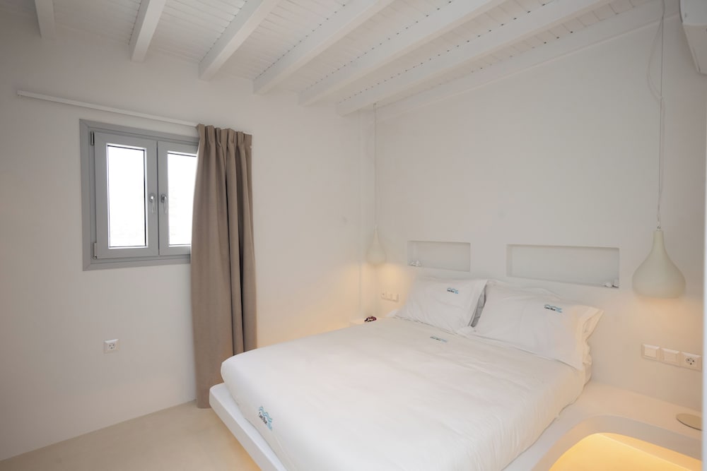 CAVO BLUE VILLAS