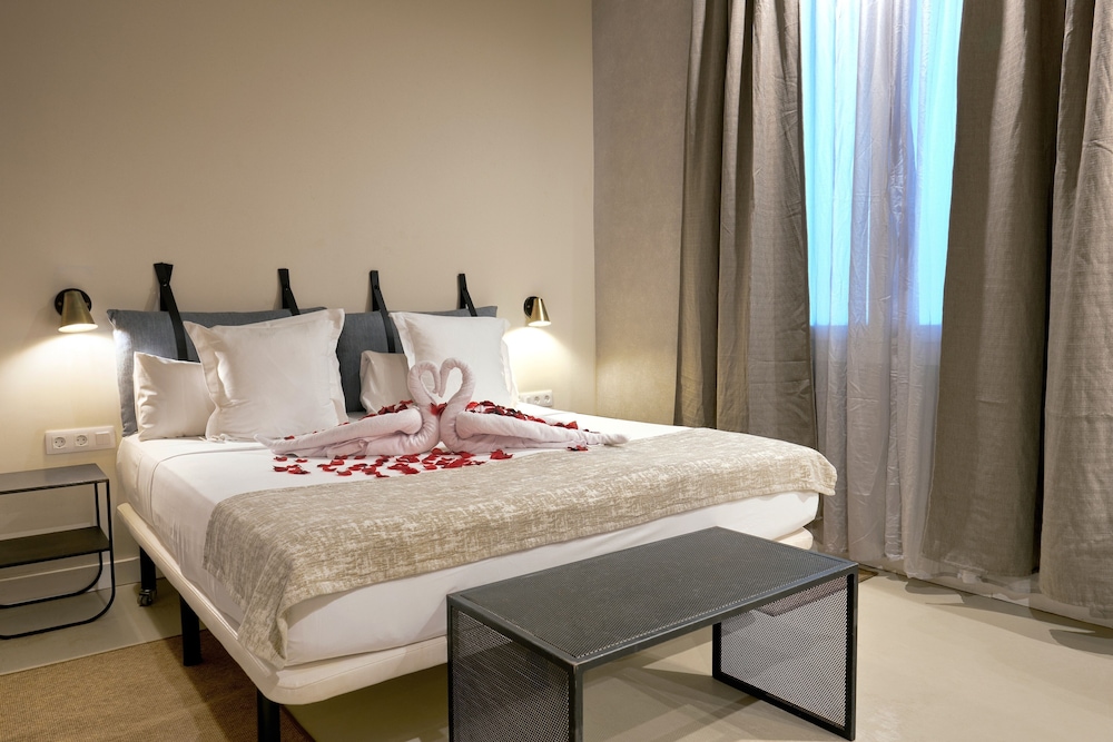 Casa Lirio Hotel Boutique