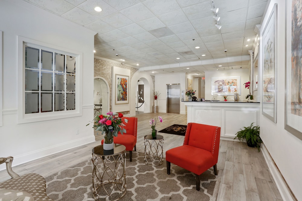 New Orleans Vacations - La Galerie French Quarter Hotel - Property Image 24