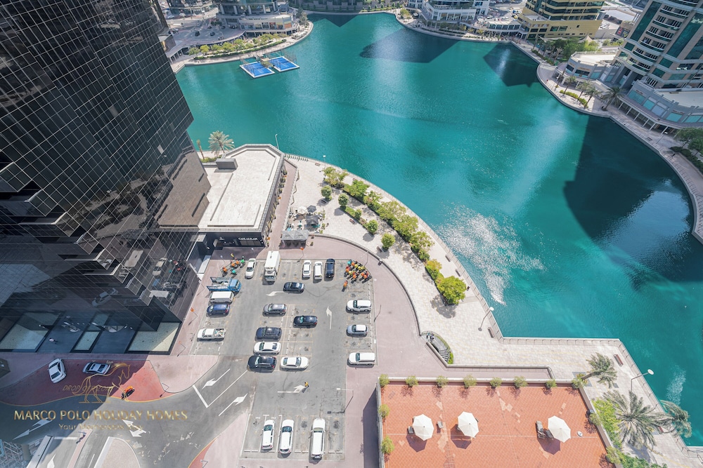 Marco Polo - Striking Lake Views at JLT | 1 BR | 2 Balconies