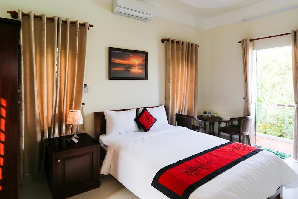 Viet Nhat Homestay