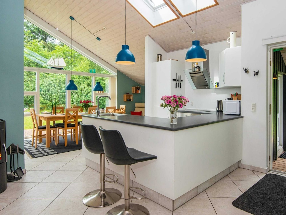 8 Person Holiday Home in Brovst view 3