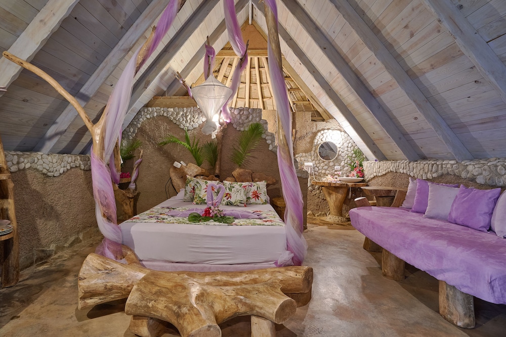 CHALET TROPICAL Hotel & Restaurant-Pizzeria