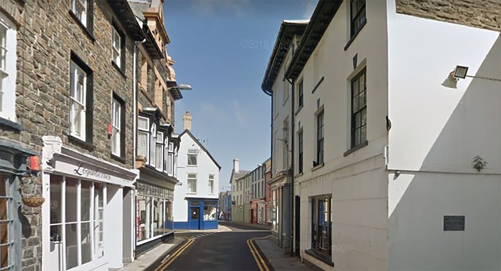 25A Bridge Street view 5