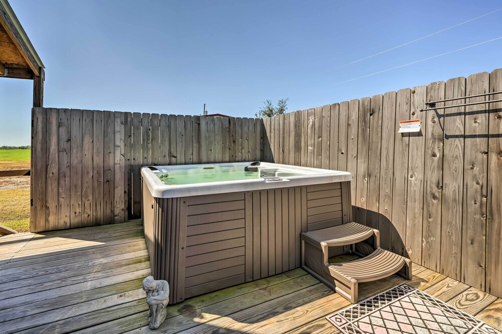 The Bunkhouse at Rolling Meadows Ranch w/ Grill! view 5