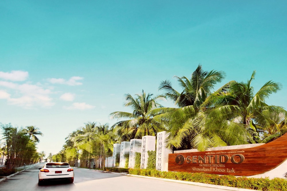 Graceland Khaolak Beach Resort