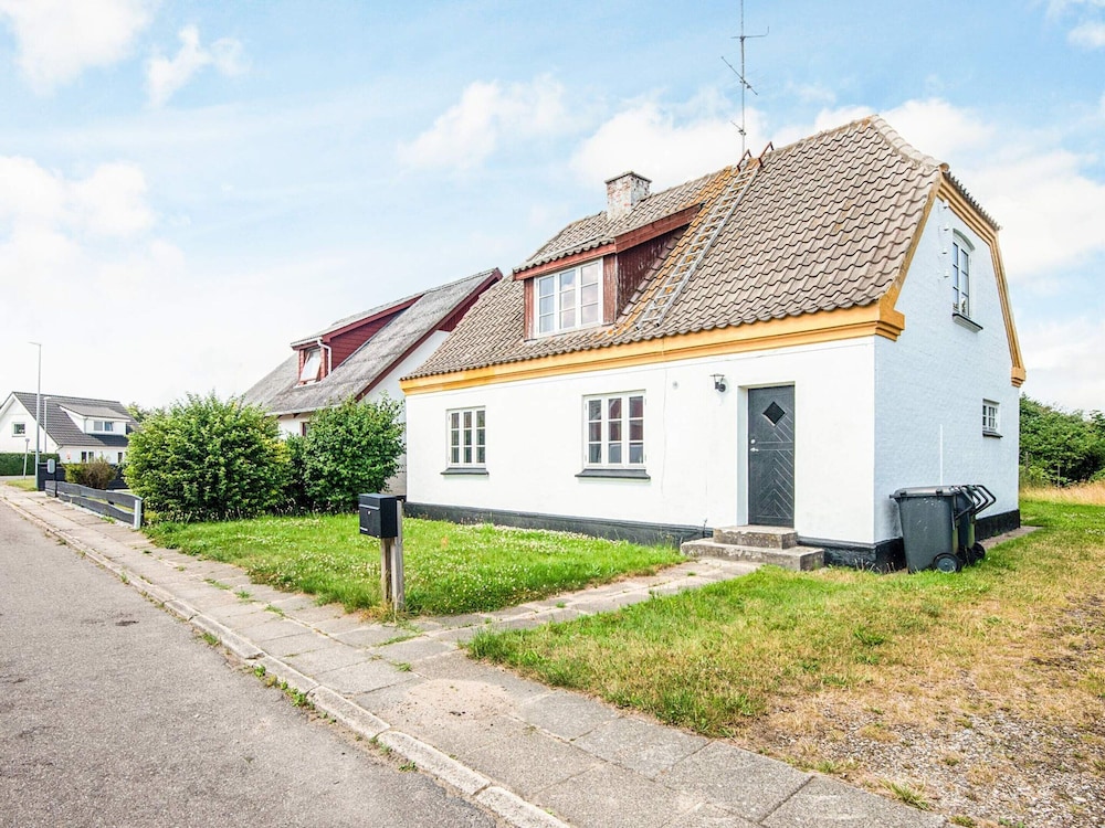 6 Person Holiday Home in Lokken view 5