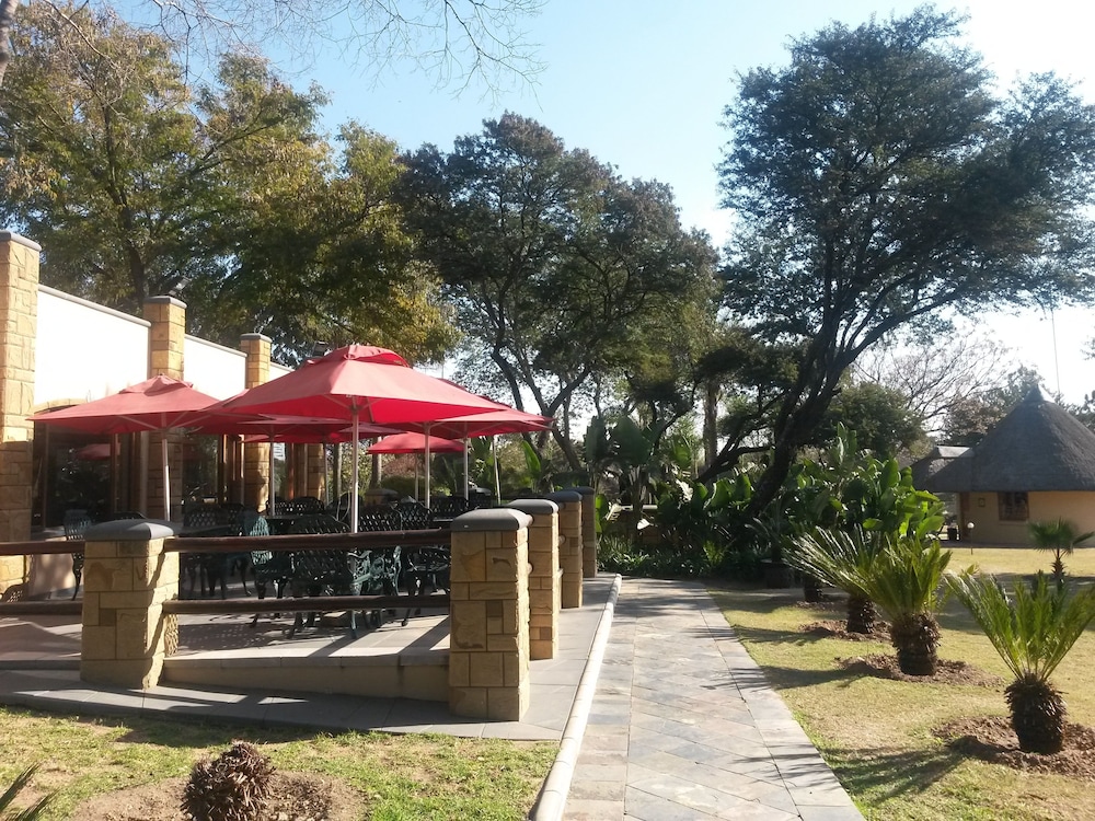 Das Landhaus Guest Lodge & Conferencing Center