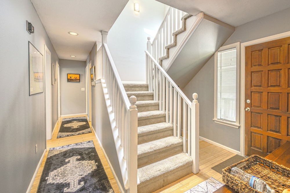 Home on > 1 Acre of Woods in Seattle Suburbs!