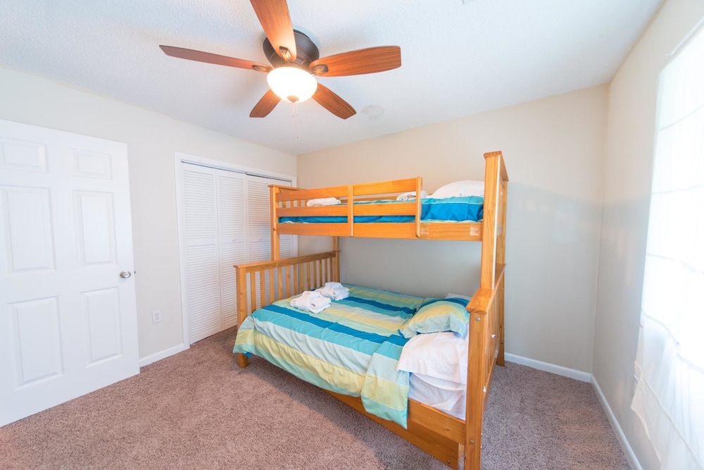 W Cooper 306 3 Bedroom Holiday Home By My Ocean Rentals