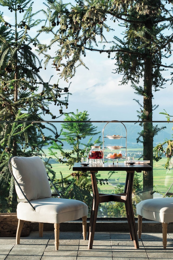 Tengchong Budu Hot Spring Resort Hotel