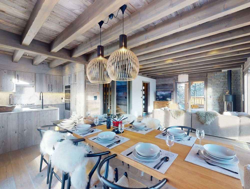 Cosy Chalet in Vex With Balcony