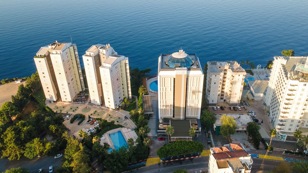 Oz Hotels Antalya Resort & Spa Yetişkin +16 - Image 160