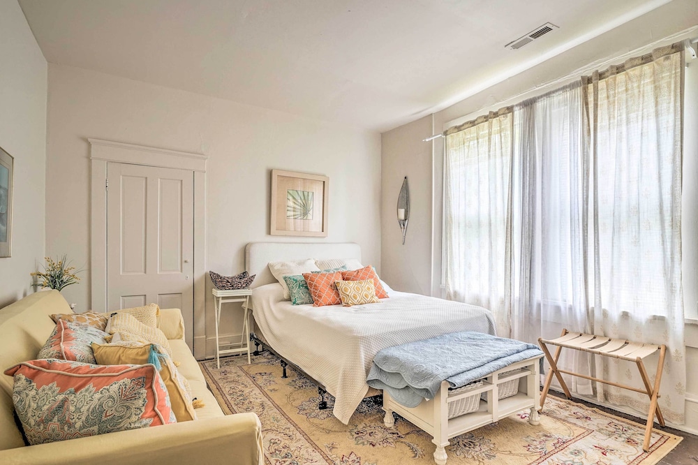 Downtown Wilmington Apartment - 4 Miles to Uncw! view 3