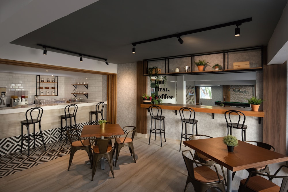 Select at Casa Marina Adults Only - Property Image 7