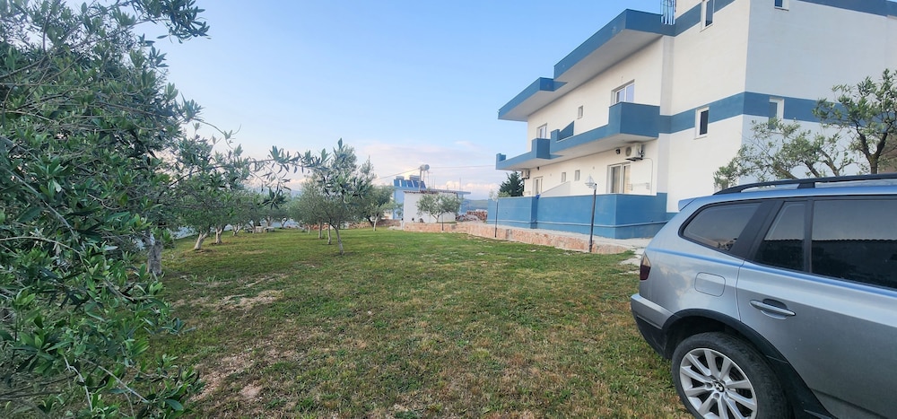Vila Bashkim