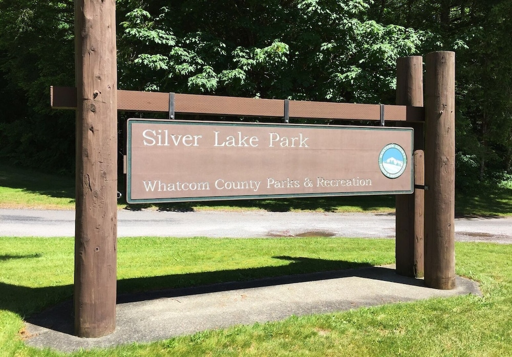 07MF - Silver Lake #7