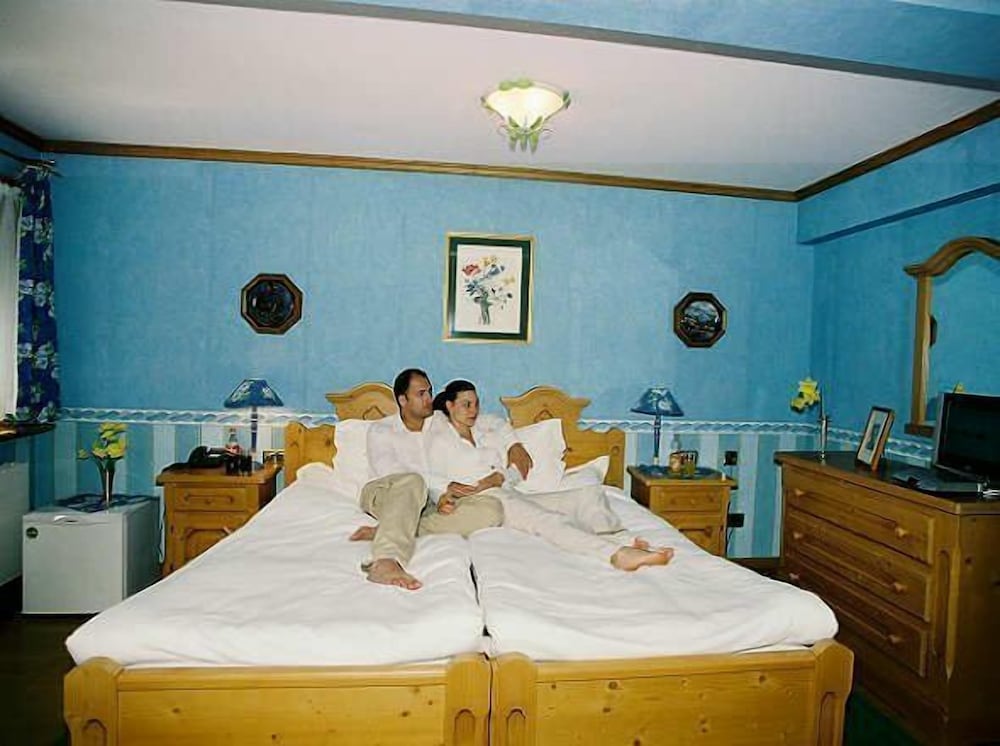 Photo 34
