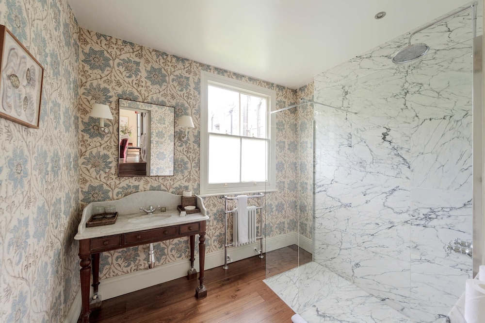 Stylish 1 Bedroom Apartment - Notting Hill