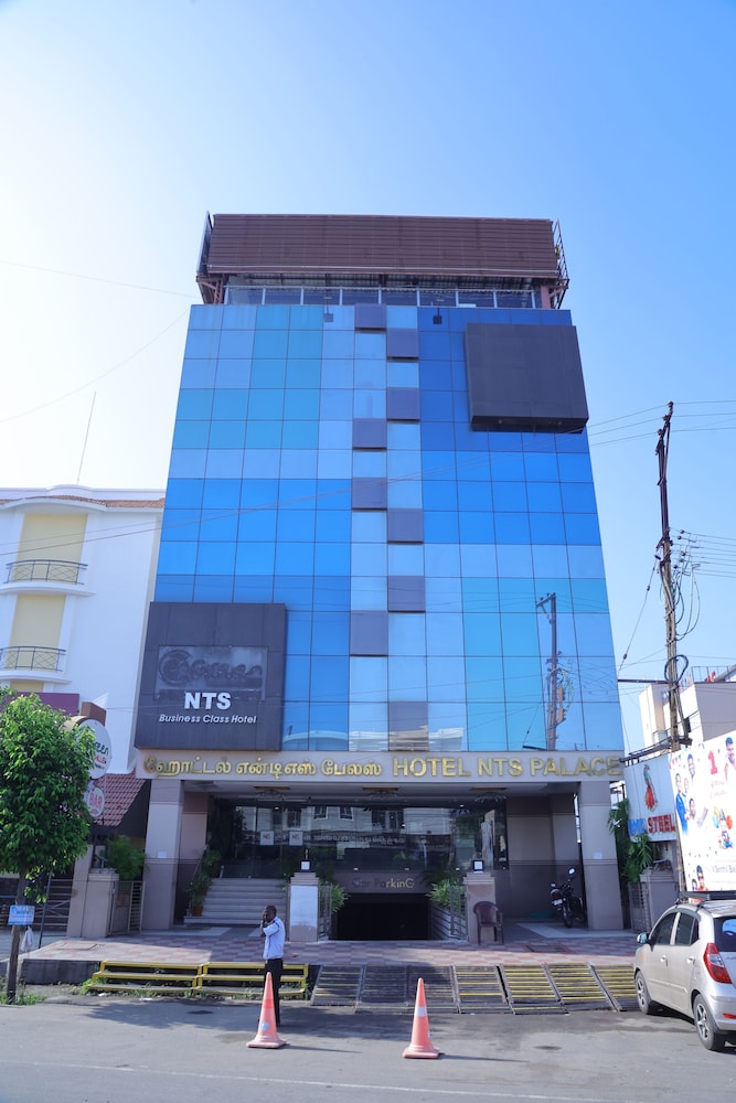 Breeze Palace