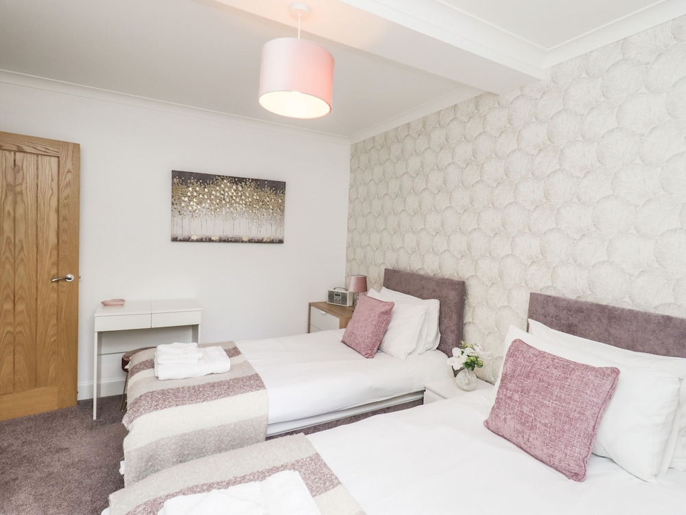 Simply Suite